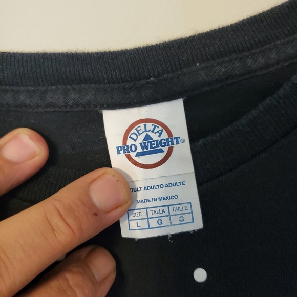 Snoopy Christmas tree themed top tee shirt - Picture 3 of 4